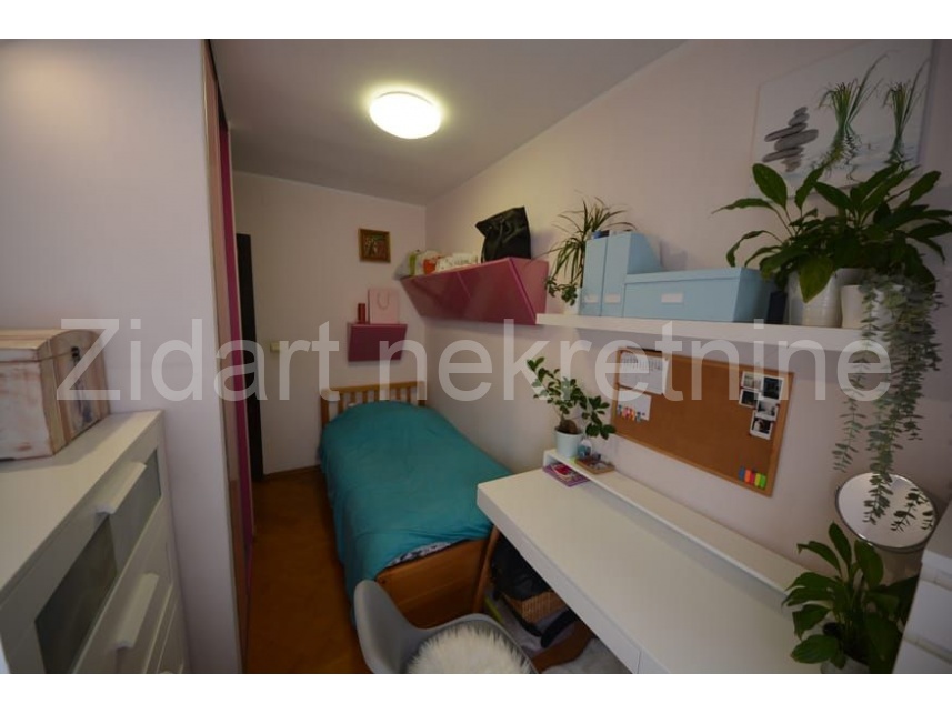 Квартира, 1087 м², 288 000$ — FAKTOR